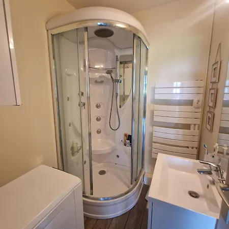 Port Camargue Getaway Parking Et Pool Appartement *